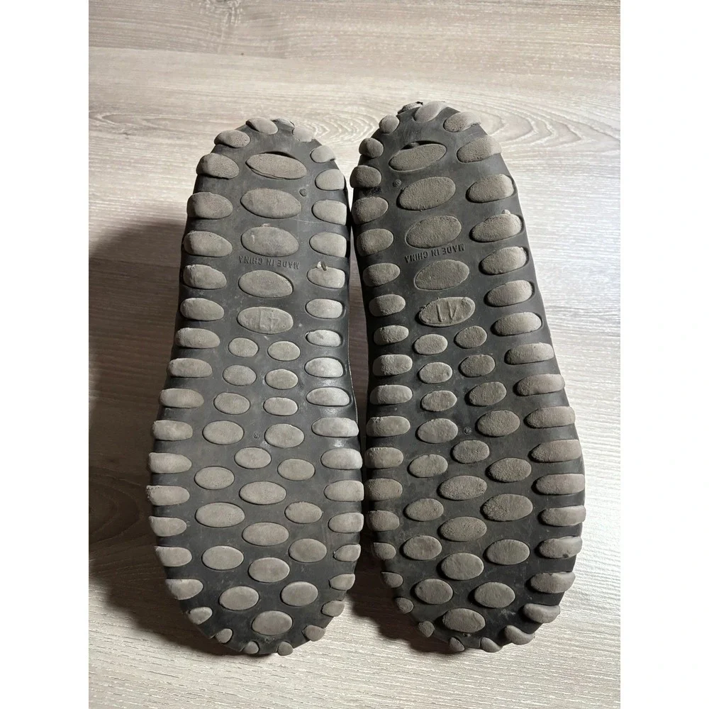 TF Water Shoes Mens 8 Womens 9.5 Gray Perforated Slip On Beach Clogs EU 41